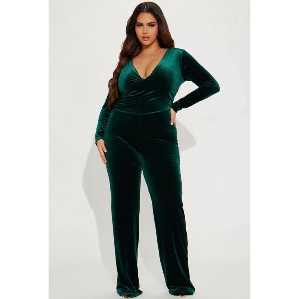 Fashion Nova Here Is The Moment Velvet Jumpsuit Emerald Green - Size 2X
